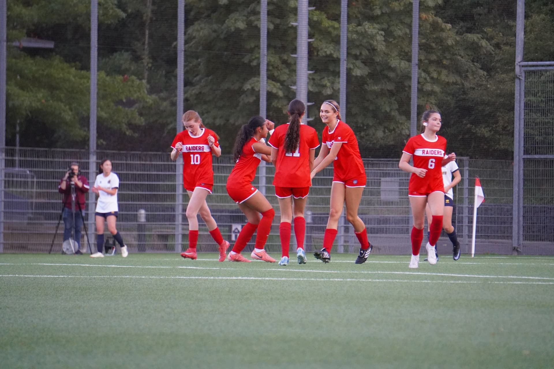 Varsity Girls Soccer Unbeaten in First Weekend of Play