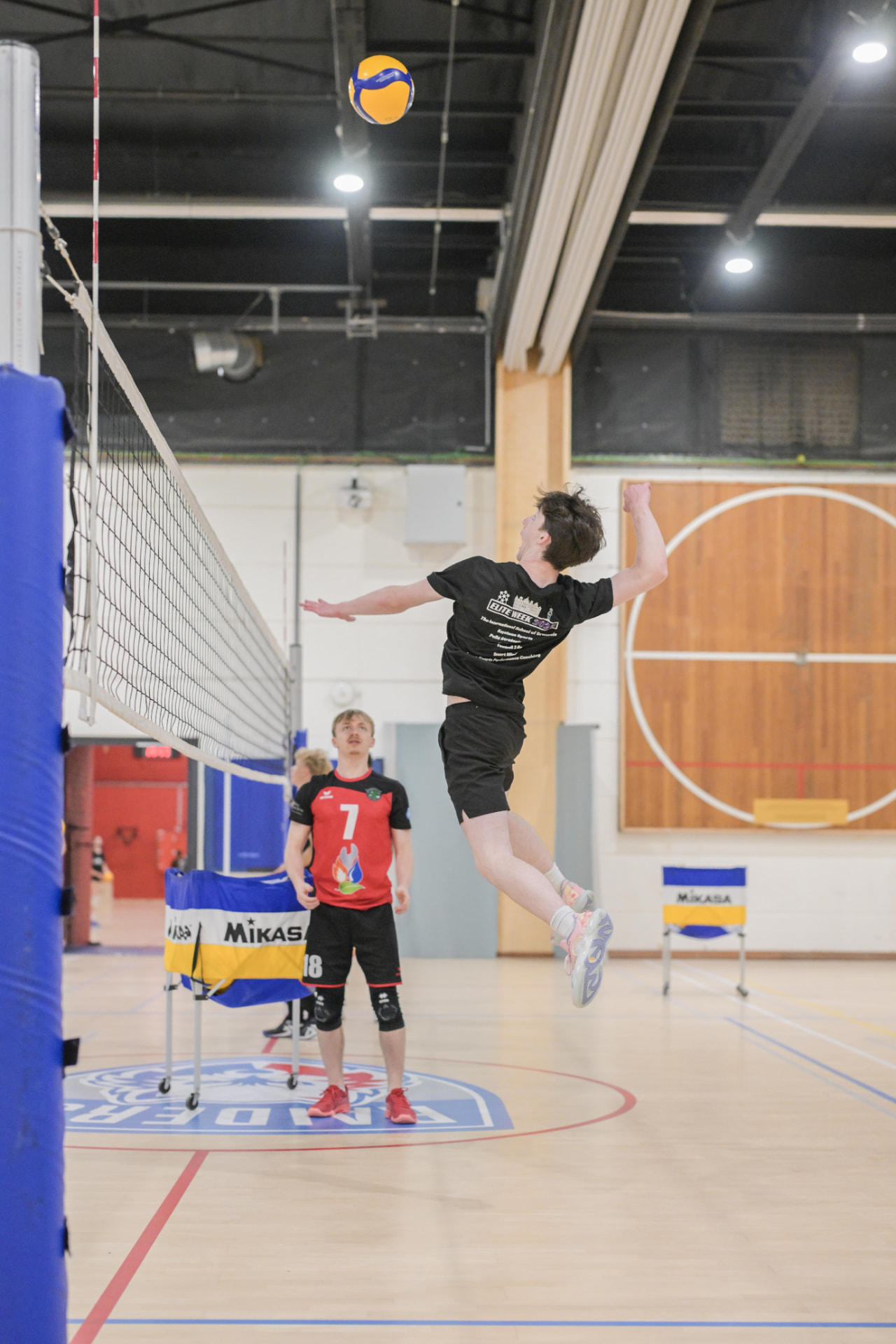 Elevating for the jump serve